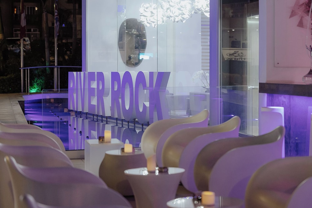 River Rock Hotel 58/77