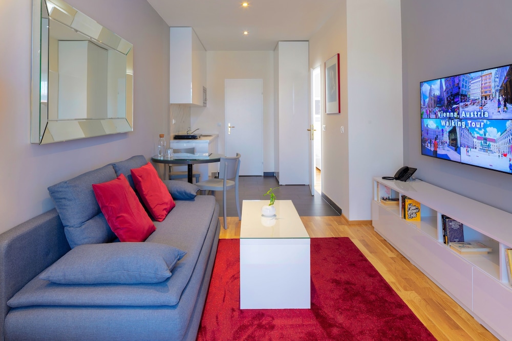 The Levante Rathaus Apartments. 36/60