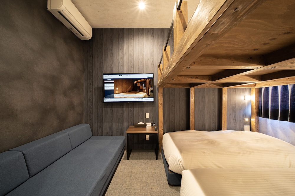 Wellstay Namba 22/50