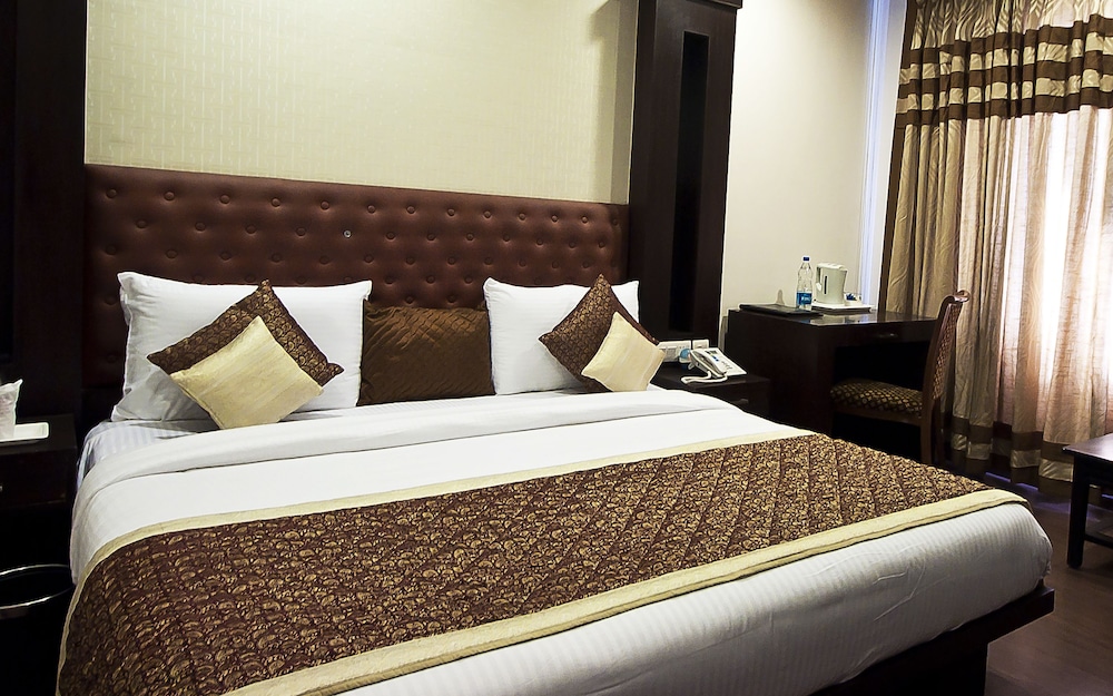 Hotel Divine Paradise 5/35