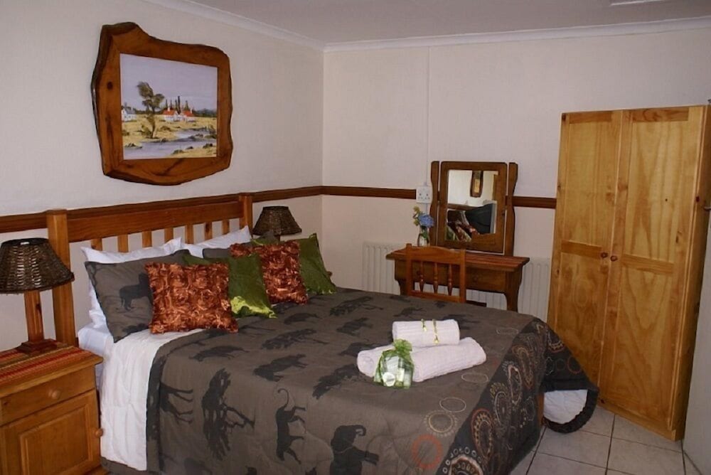 Emerald Guesthouse 50/70