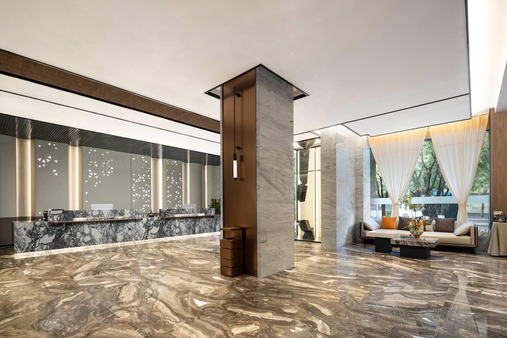 Hawthorn by Wyndham Lincang Linxiang 12/19