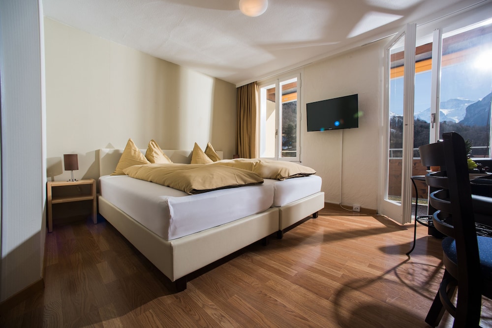 Jungfrau Hotel 16/54