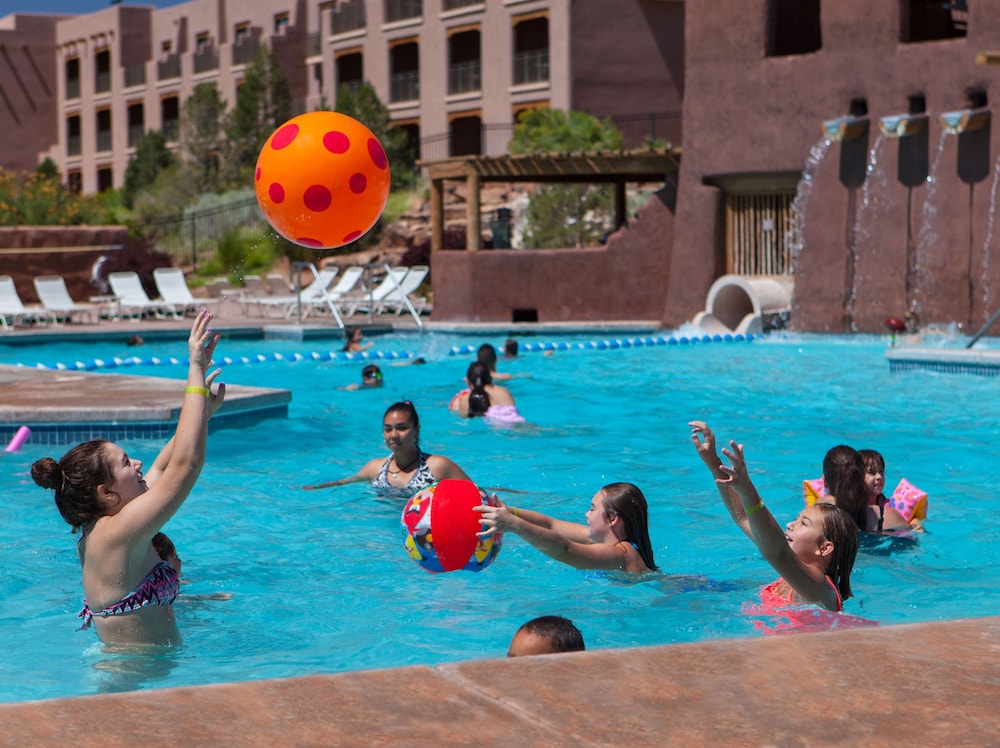 Hyatt Regency Tamaya Resort Spa 69/76