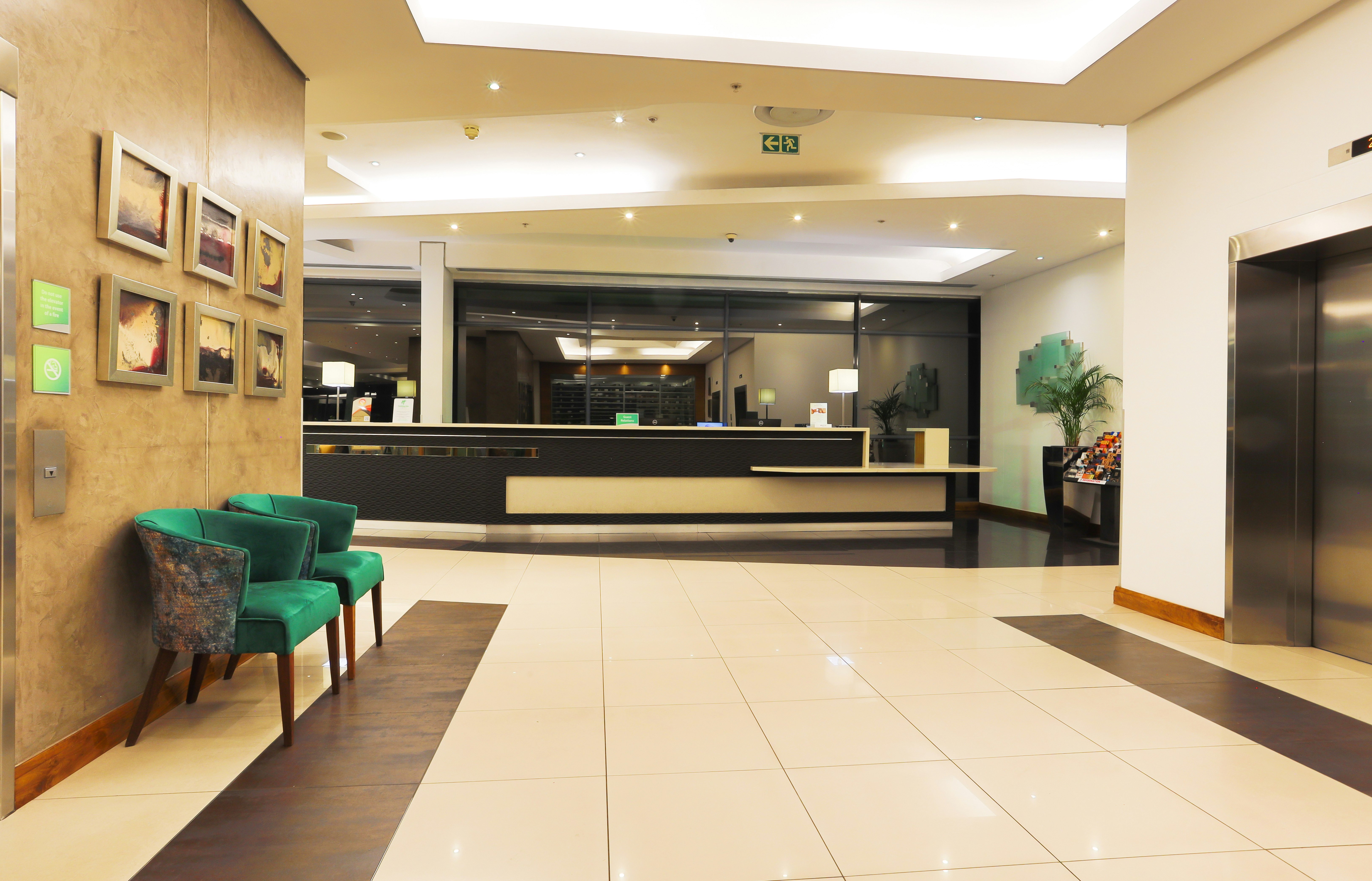 Holiday Inn Johannesburg Rosebank 11/72