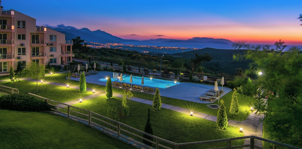 Unique Hotel Residence and Spa photo2