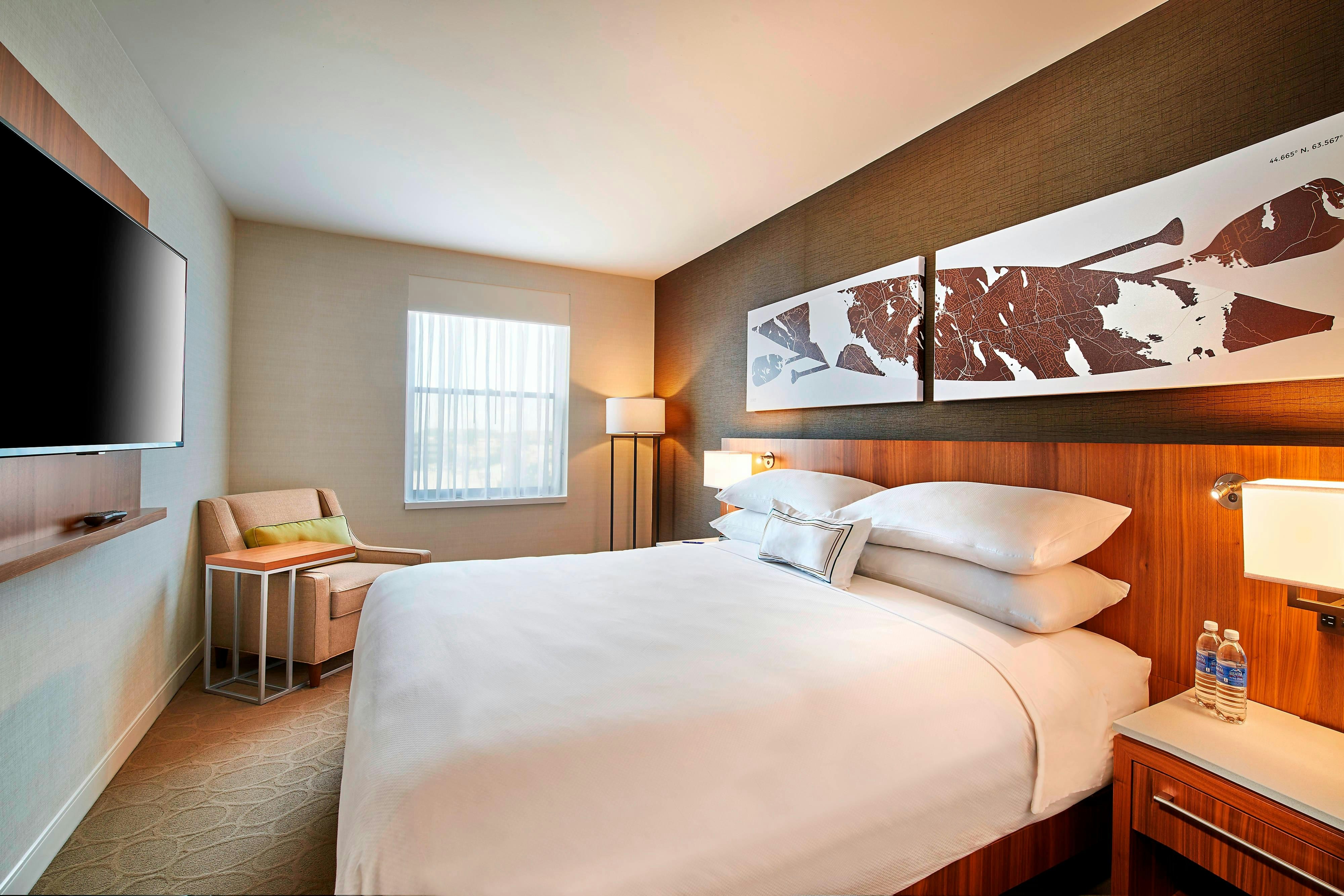 Room, King Bed