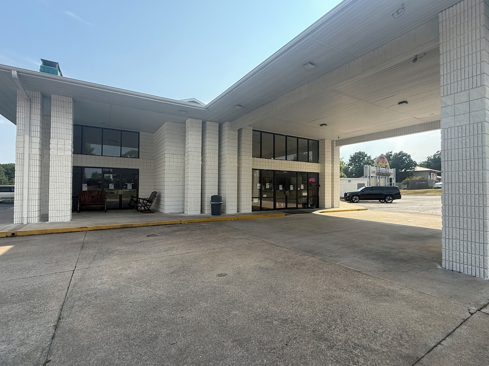 Ozark Valley Inn 39/50