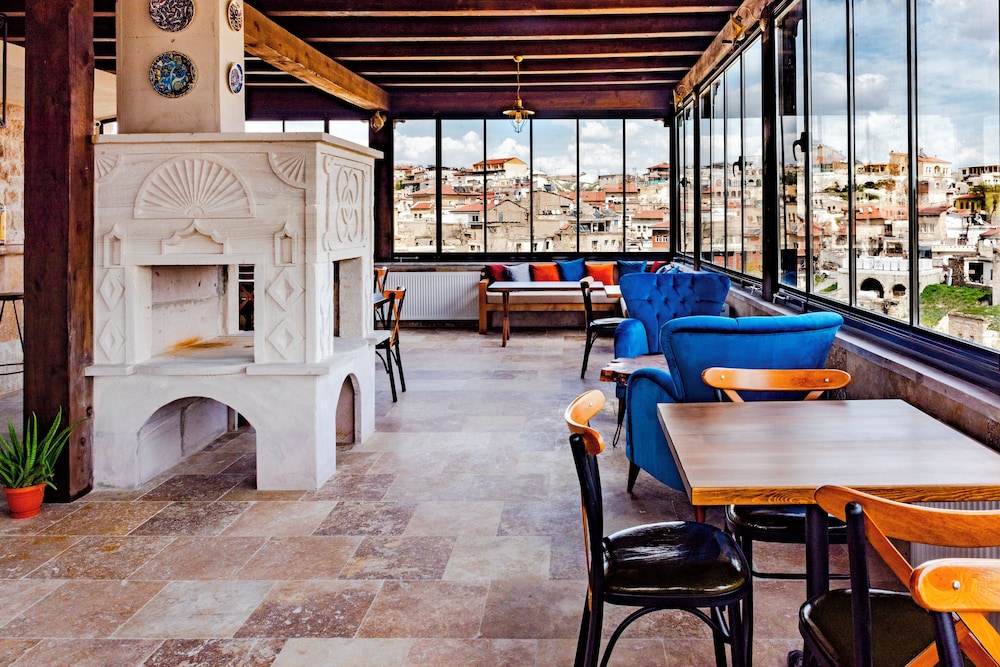Megaron Cave Hotel 20/46