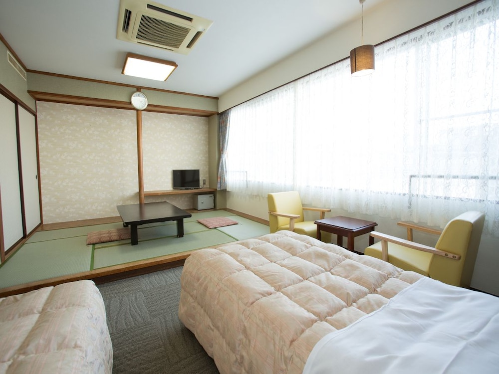 Ikaho Grand Hotel 6/29