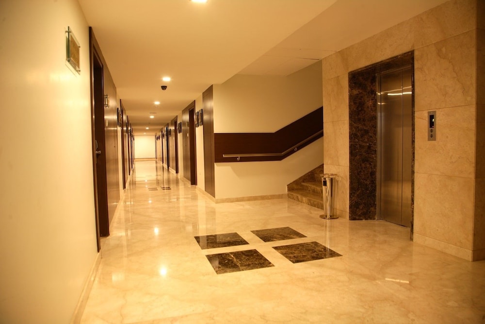 GRAND GARDENIA 19/41