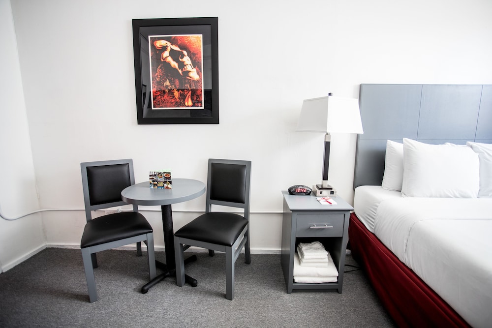 American Hotel Los Angeles 20/24