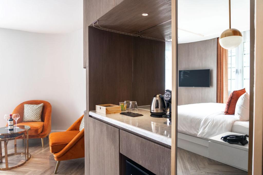 غرفة ديلوكس بسرير مزدوج بإطلالة على النهر، La Seine Hotel 7/7