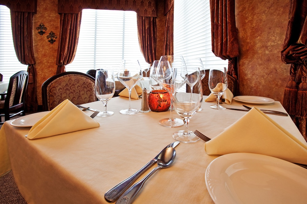 Holiday Inn Quincy, an IHG Hotel 47/75