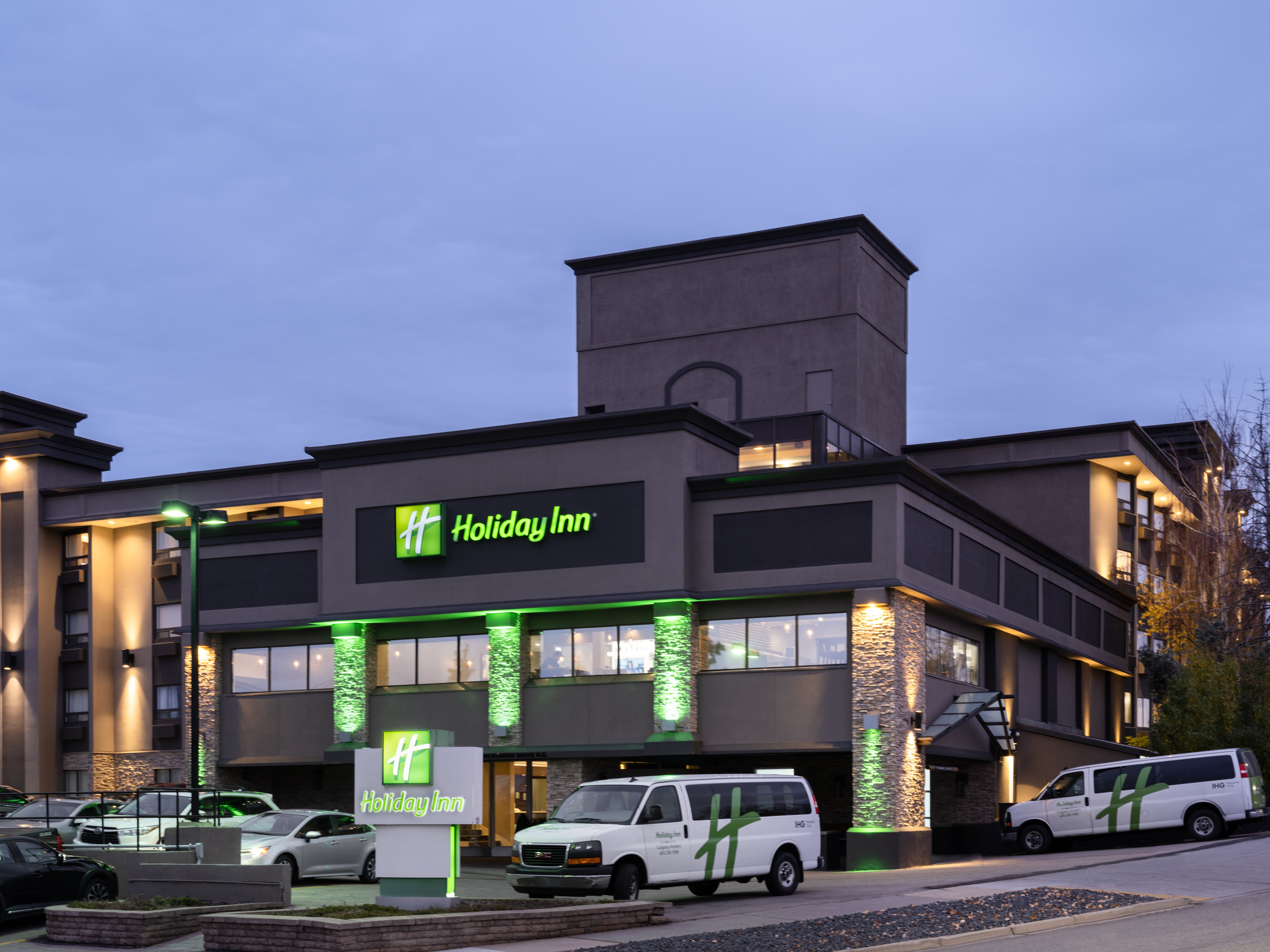 Holiday Inn Calgary- Airport 60/65