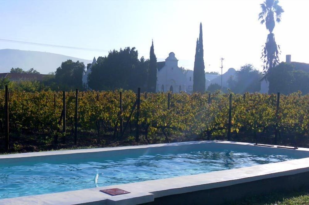 The Vineyard Country House 30/38