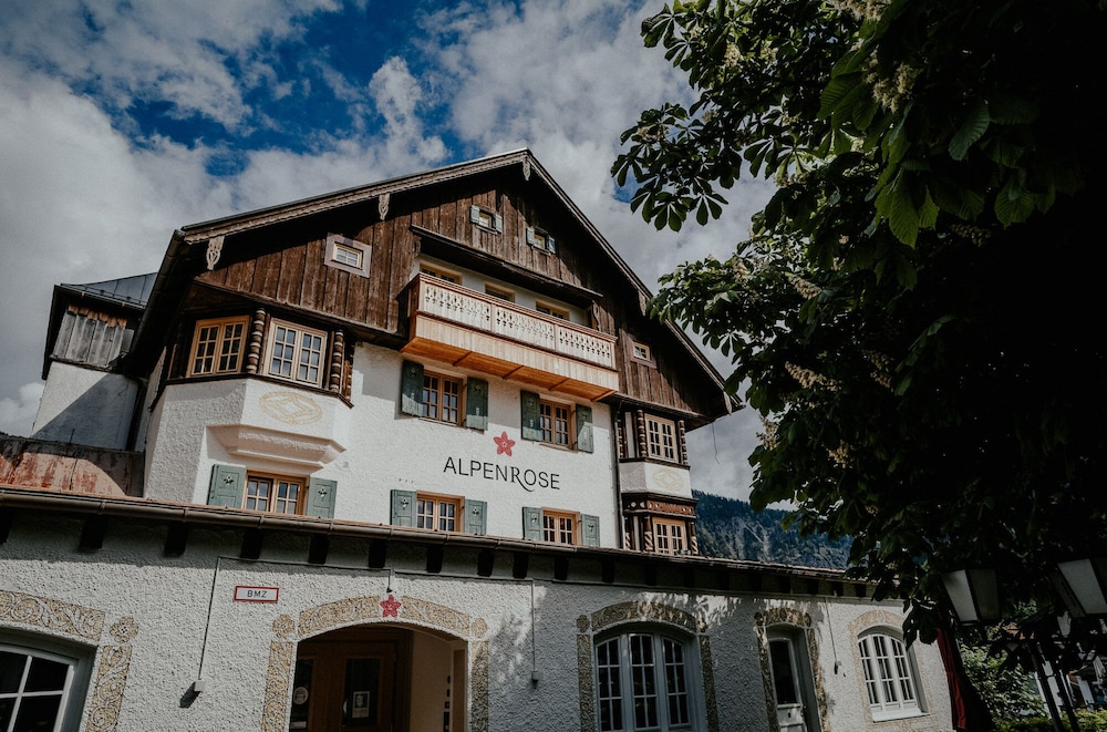 Alpenrose Bayrischzell Hotel Restaurant 4/48
