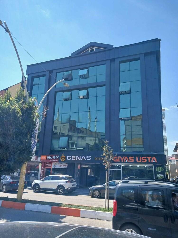 Cenas Hotel 2/8