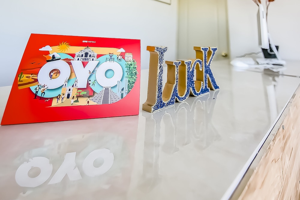 OYO ホテル プラザ ラス トーレス カボ・サン・ルーカス 写真2