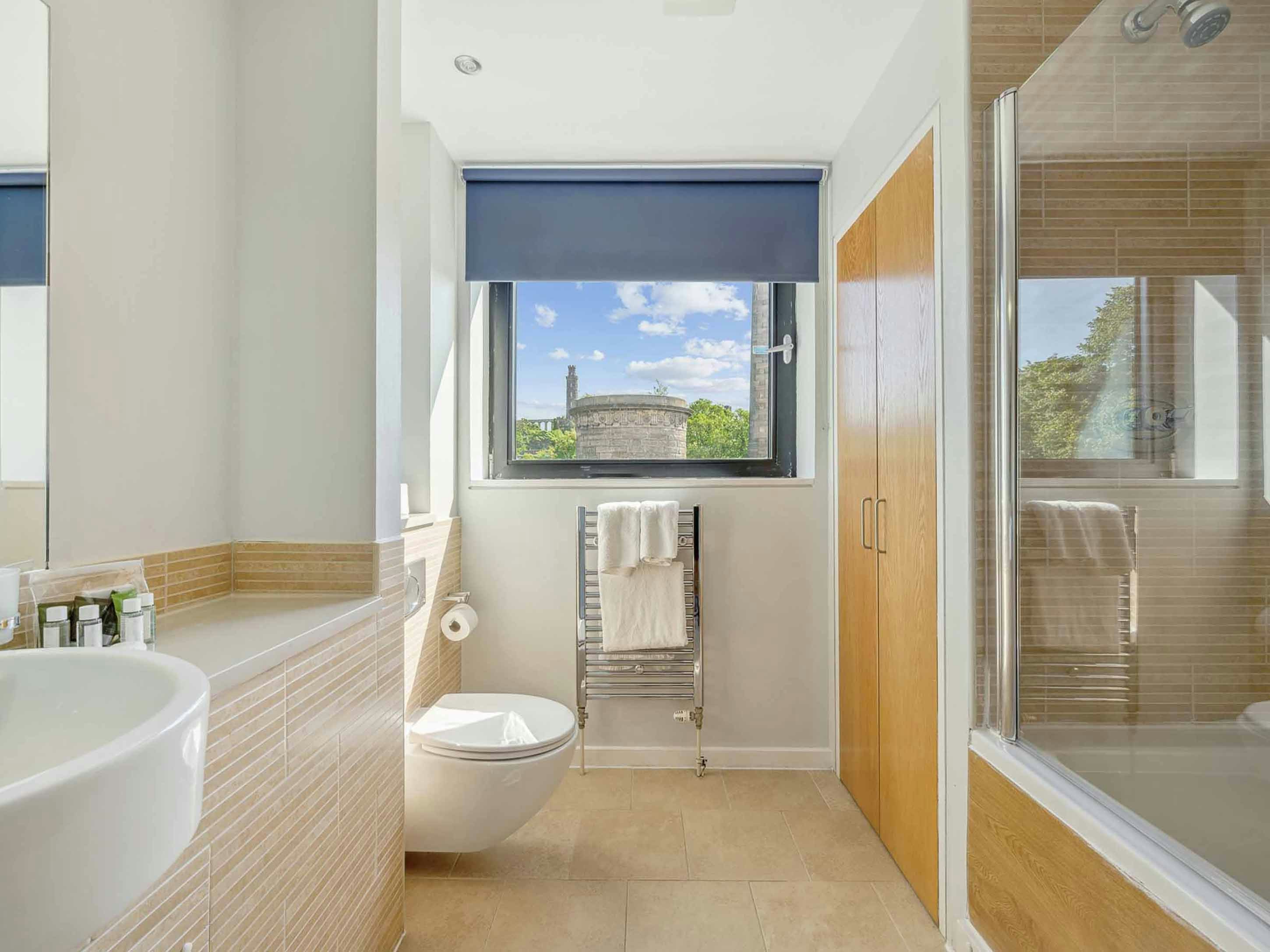 Princes Street Suites Hotel 55/56