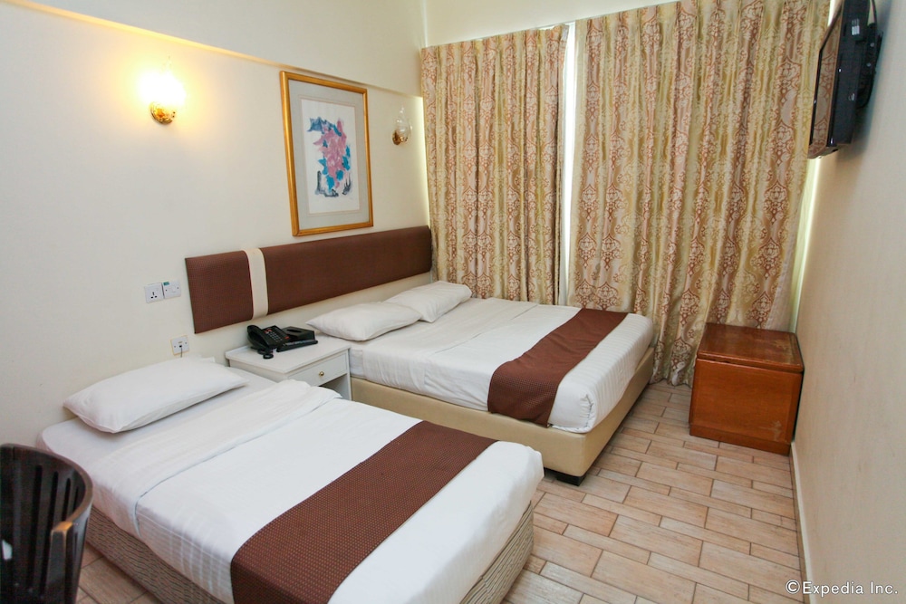 YaJu Hotel 6/22
