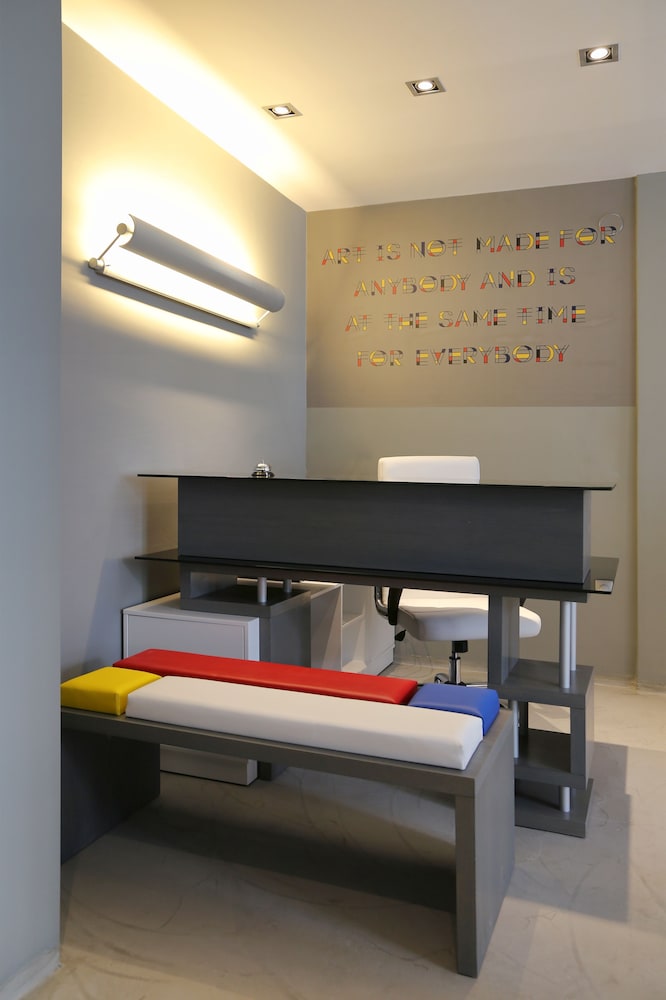 ArchitectoniKa Design Hotel 35/61