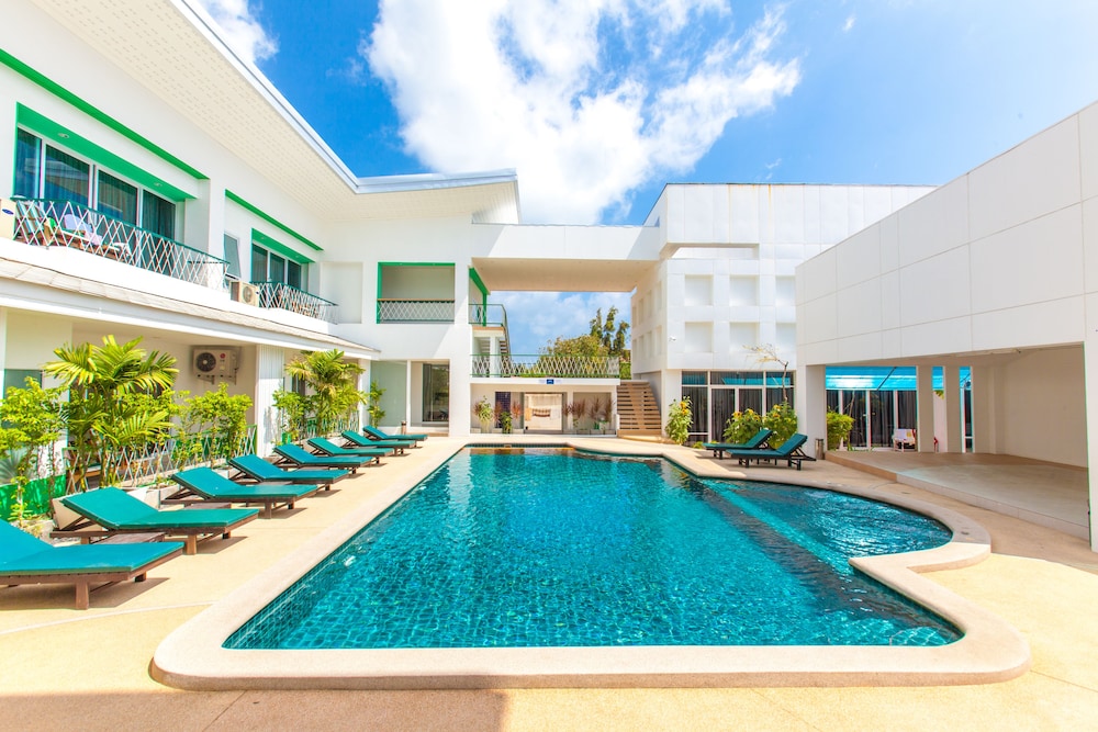Khun Chaweng Resort 60/66