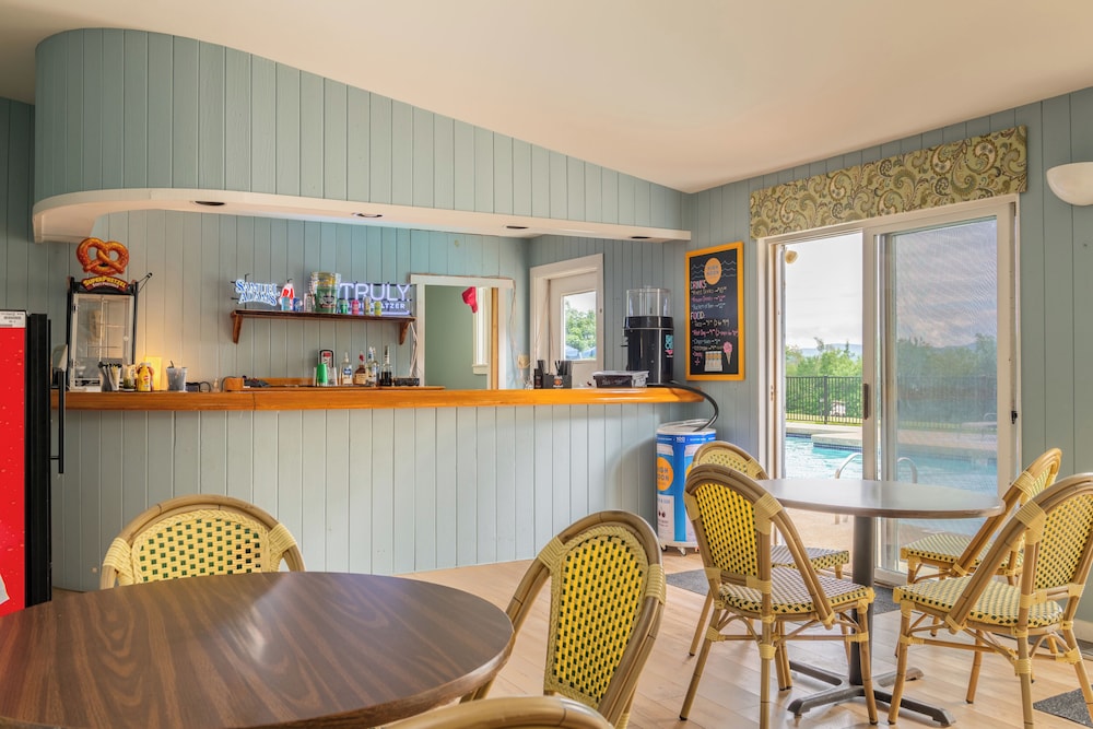 The Bethel Inn Resort 51/68