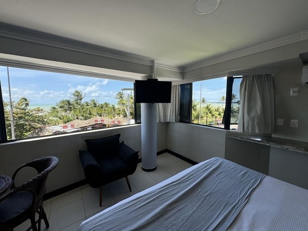 Luxury, Double Bed, Sea Front، Atlantico Praia Hotel 3/10