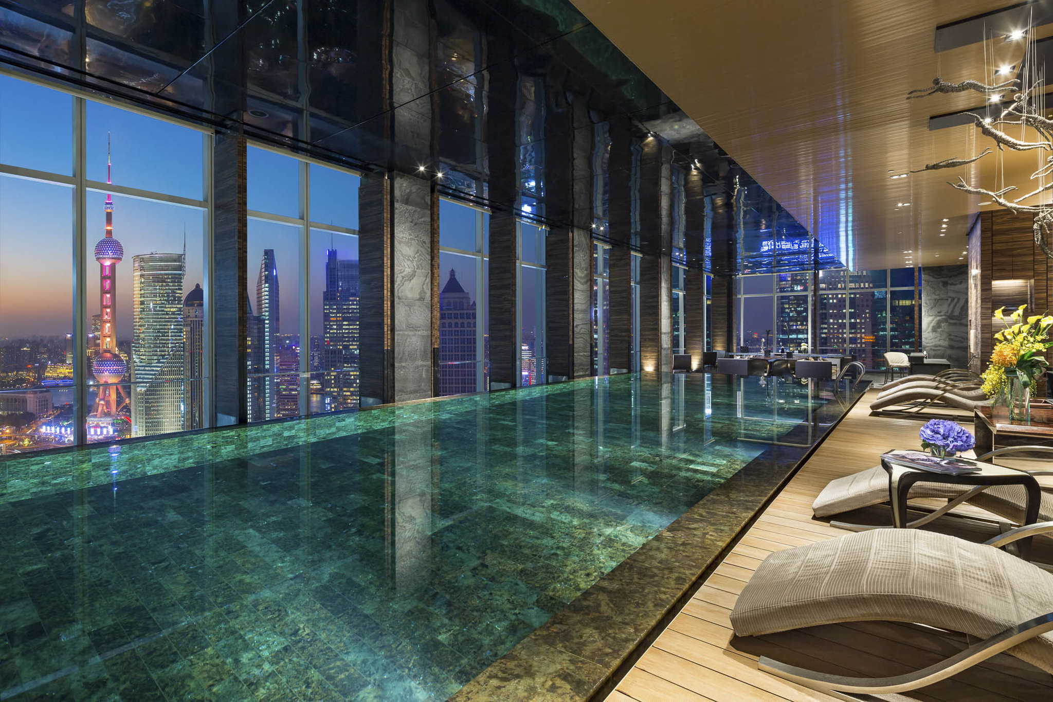 Regent Pudong Shanghai 27/84