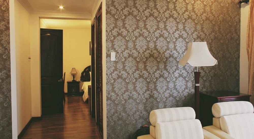 Jasmine Hotel Hue 37/38
