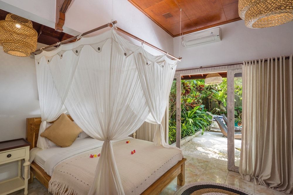 Oberoi Luxury Villas 14/50
