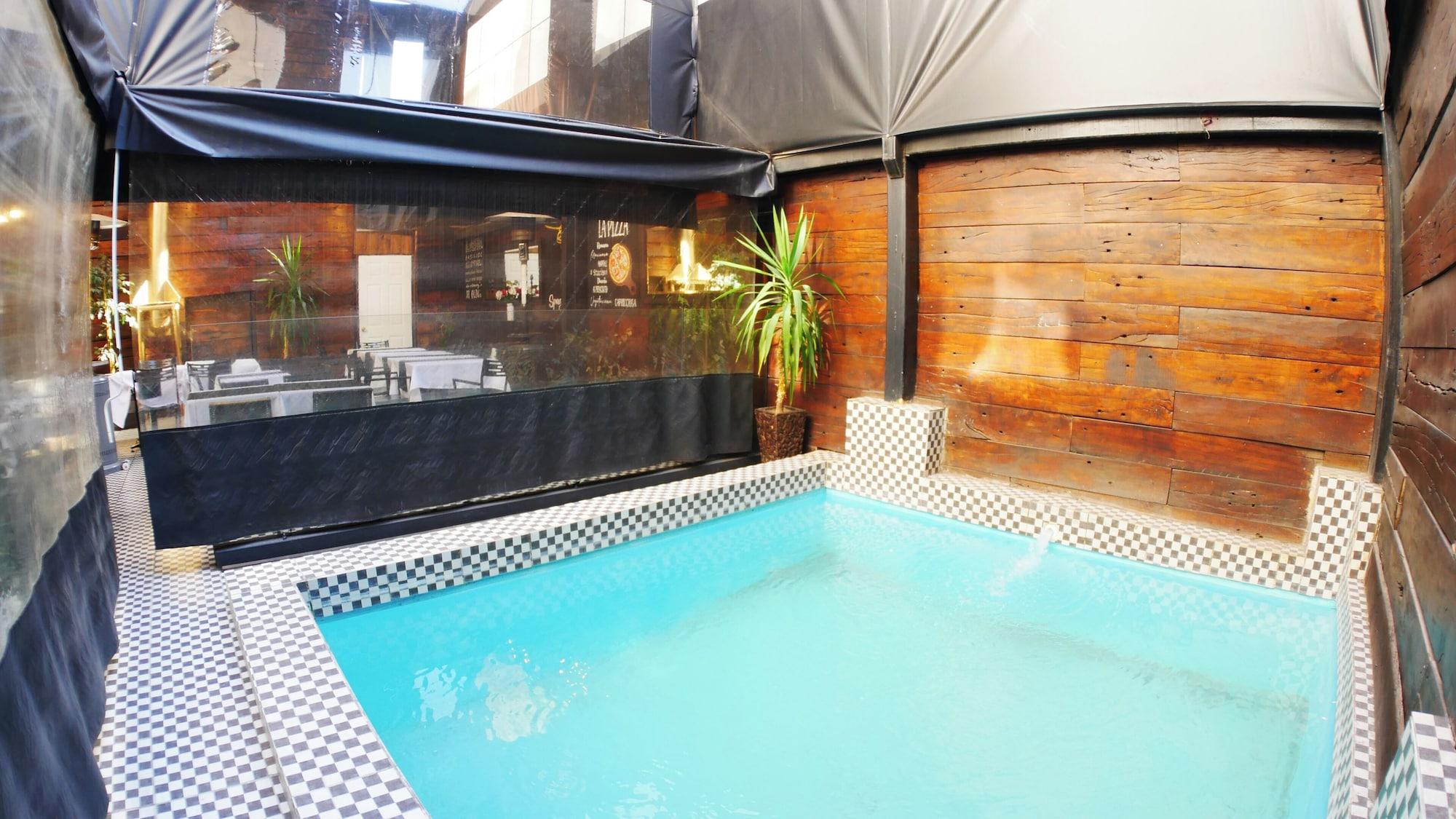 Hotel Sonetto 25/50