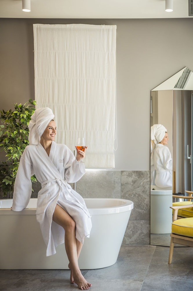 Daluz Boutique Hotel 42/78