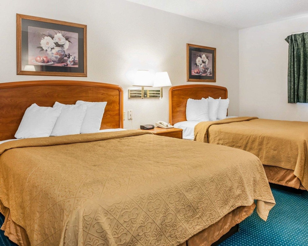 Quality Inn South Indianapolis, IN 14/35