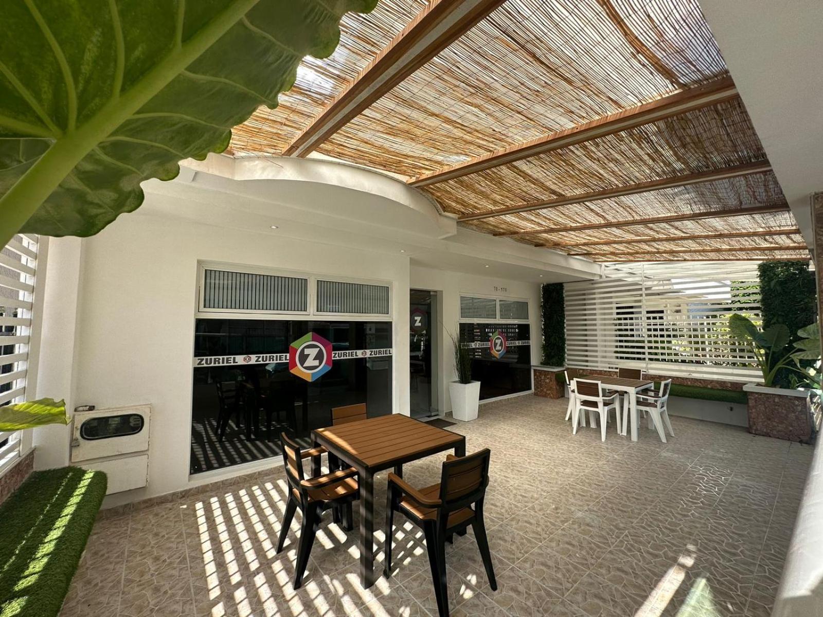 Hotel Zuriel Boutique 35/46