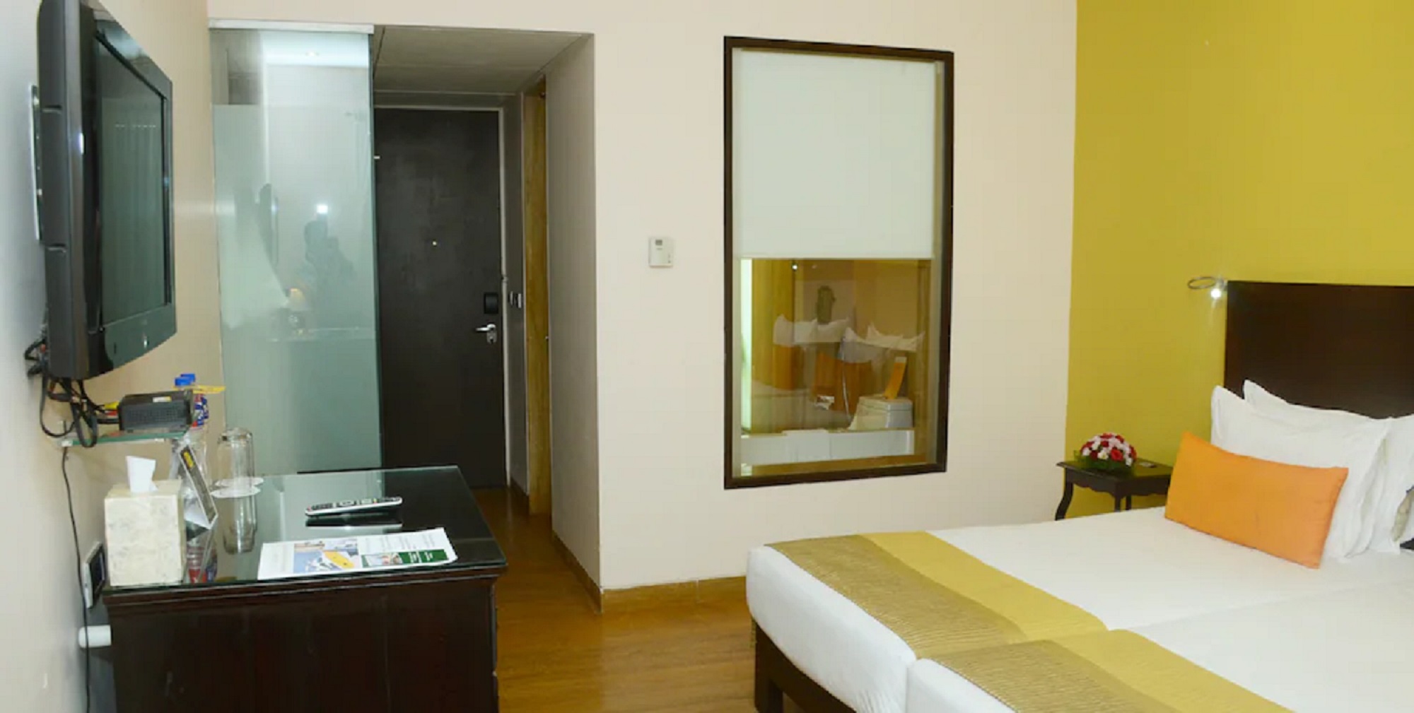 Standard, Twin Beds