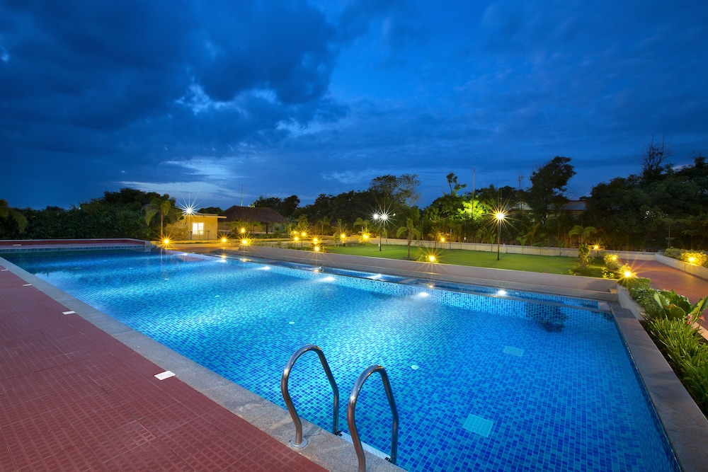 Landmark Pallava Beach Resort Mahabalipuram Chen 18/32