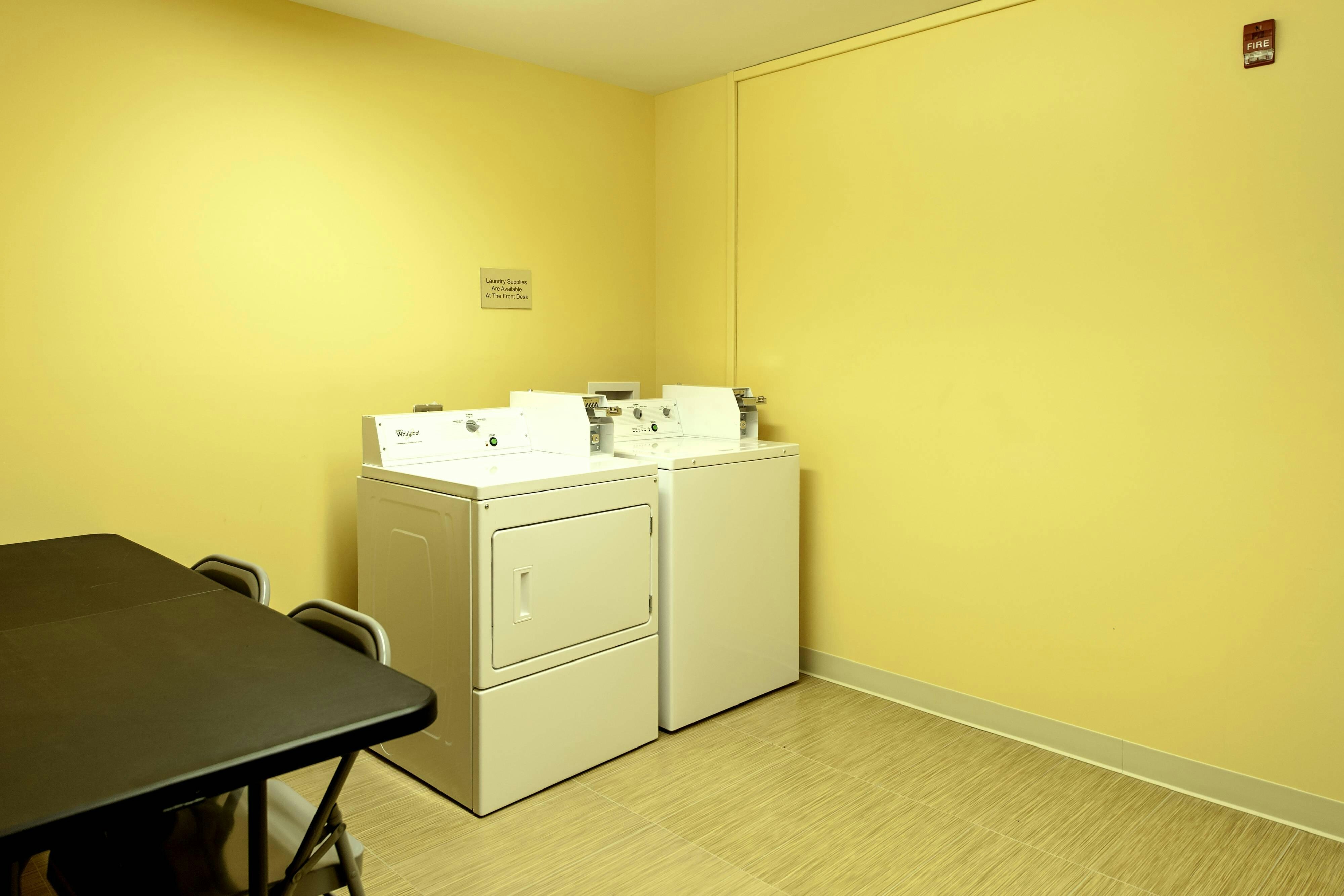 Fairfield Inn Suites Meridian 4/27