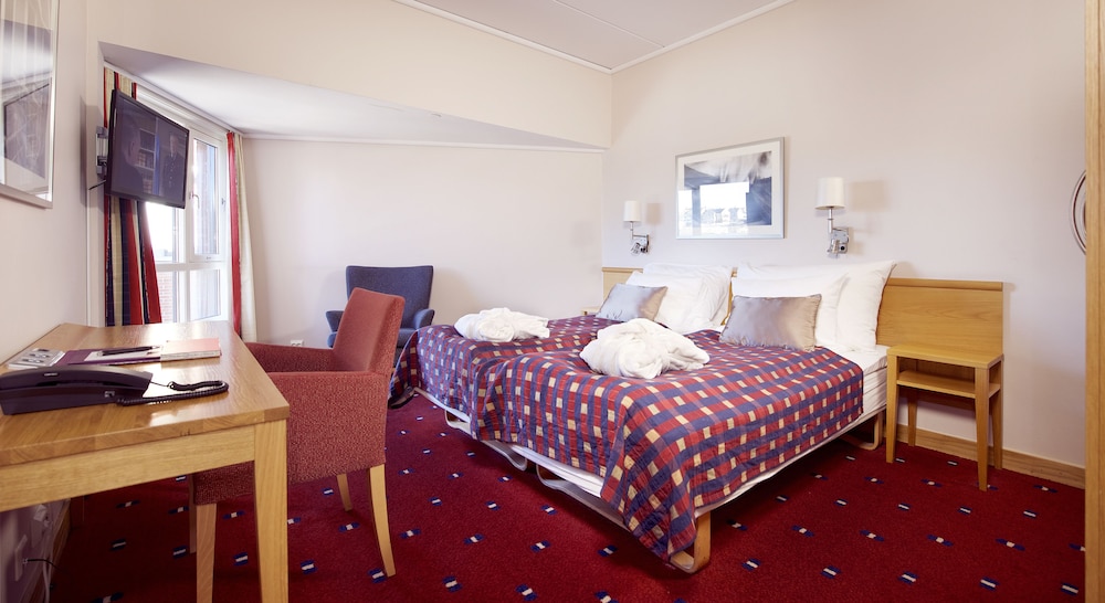 جناح بسرير مزدوج مع أريكة، Home Hotel Bryggeparken 4/10