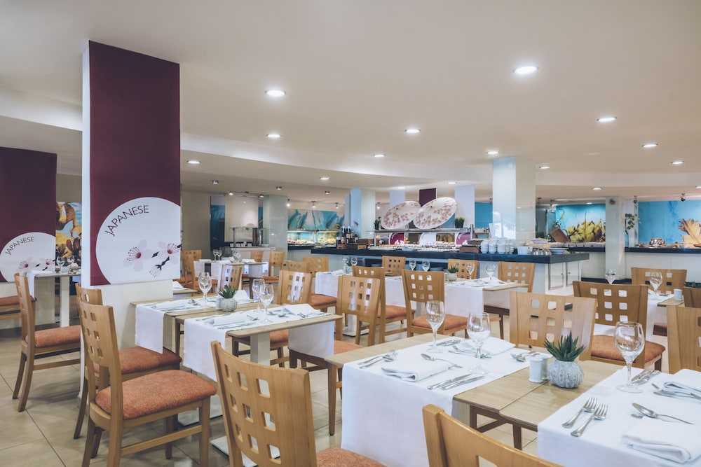 Iberostar Waves Pinos Park 29/50