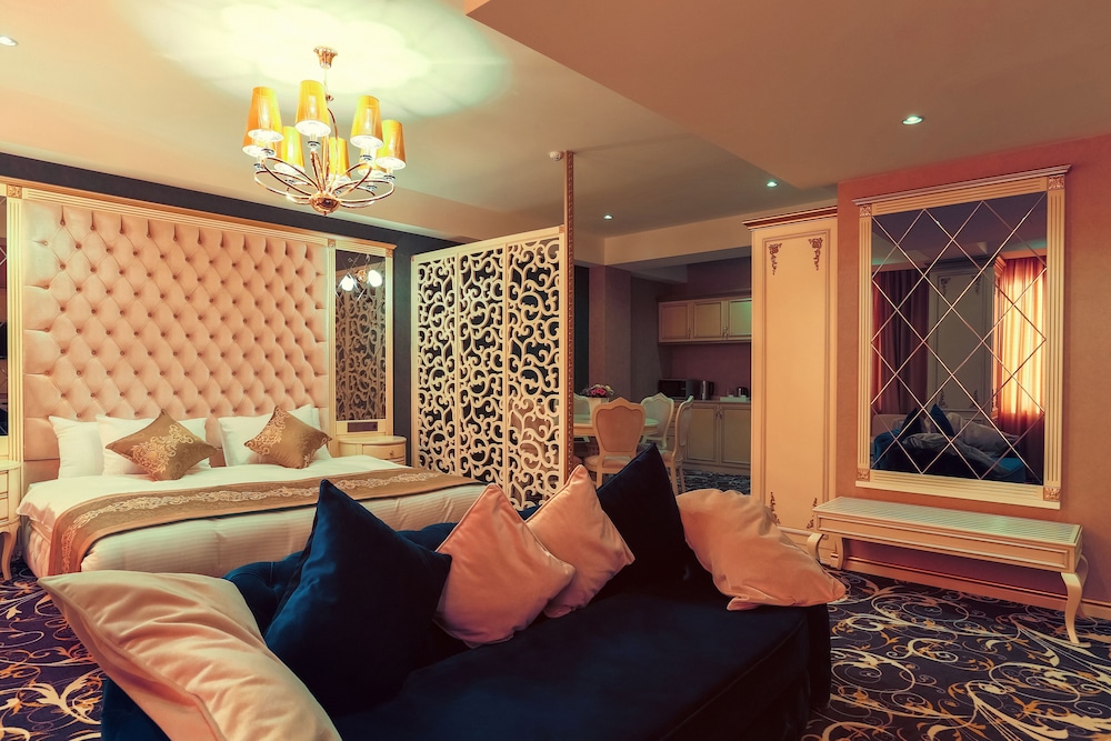 Gold Tbilisi Hotel 62/78