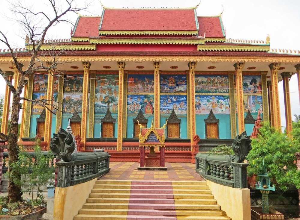 Golden Temple Hotel 2/72