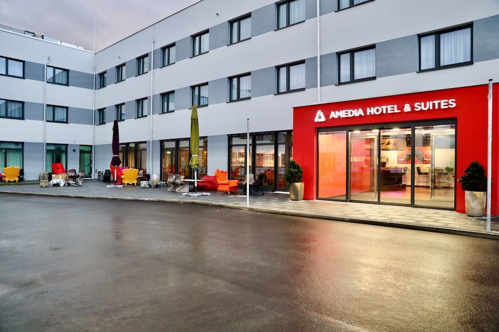 The Rhin Hotel 51/59