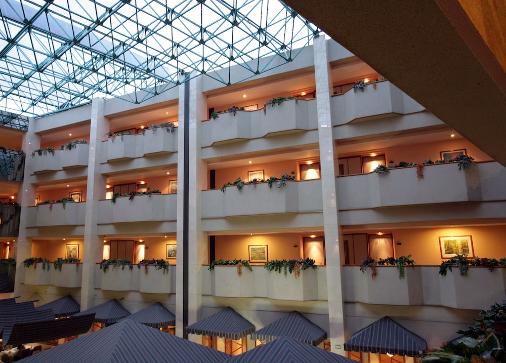 Hotel Abastos Plaza 2/68