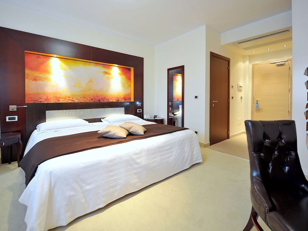 Mercure Olbia Hotel e Spa 13/76