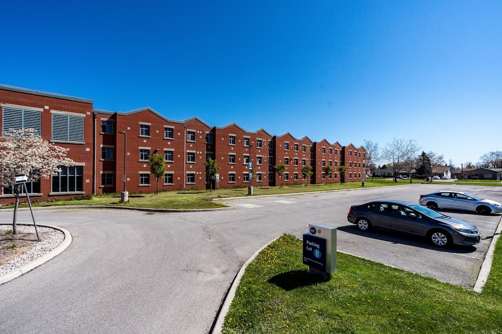 Residence & Conference Centre - Welland 33/50
