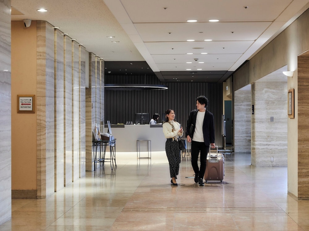 Kansai Airport Washington Hotel 9/67