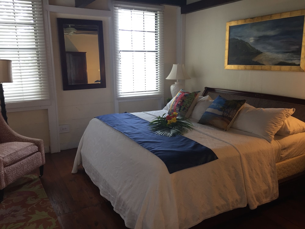 Club Comanche Hotel St Croix 28/58