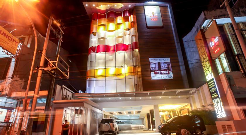 Favor Hotel Makassar City Center By LIFE 2/19